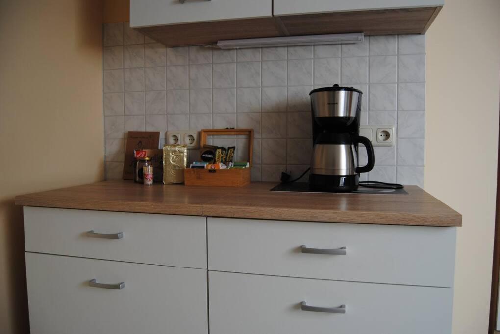 Arnold Apartment