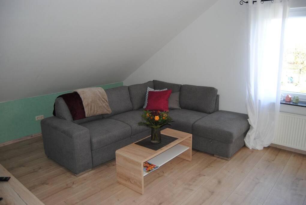 Arnold Apartment Vohl